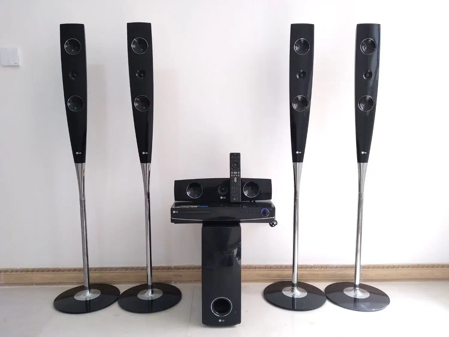 سینما خانگی الجی اصل کره.وایرلس.فلشخور.بلوتوثی.|سیستم صوتی خانگی|همدان, |دیوار