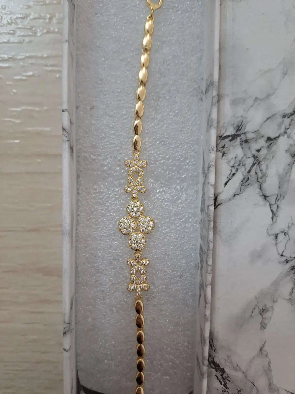 دستنبد|بدلیجات|قم, وادی السلام|دیوار