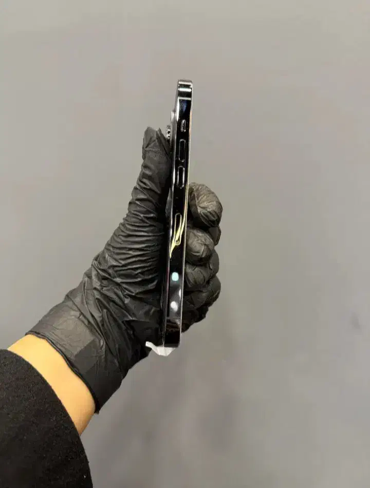 ایفون ۱۳ ۱۴ ۱۵ ۱۶ ۱۷|موبایل|اصفهان, باغ نگاره|دیوار