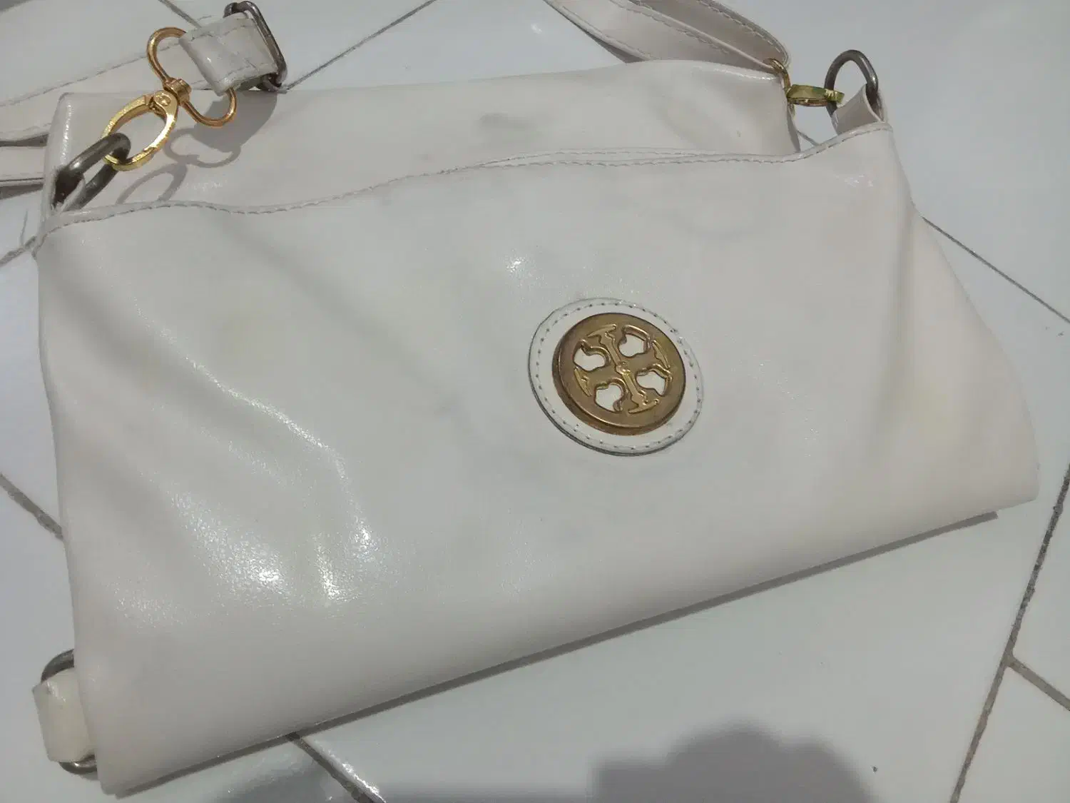 کیف مجلسی سفید مدل ورساچه طرح چرم|کیف، کفش، کمربند|تهران, چهارصد دستگاه|دیوار