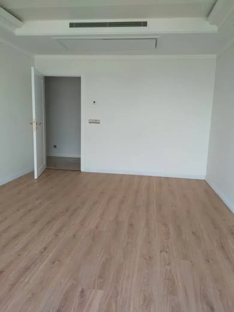 آپارتمان 250متر کامرانیه/سه خواب/فول مشاعات