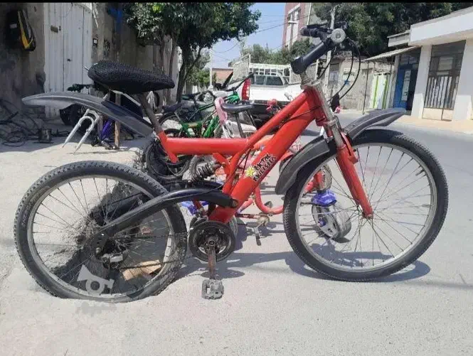 دوچرخه ۲۶ تازه تعمیر|دوچرخه، اسکیت، اسکوتر|گنبد کاووس, |دیوار