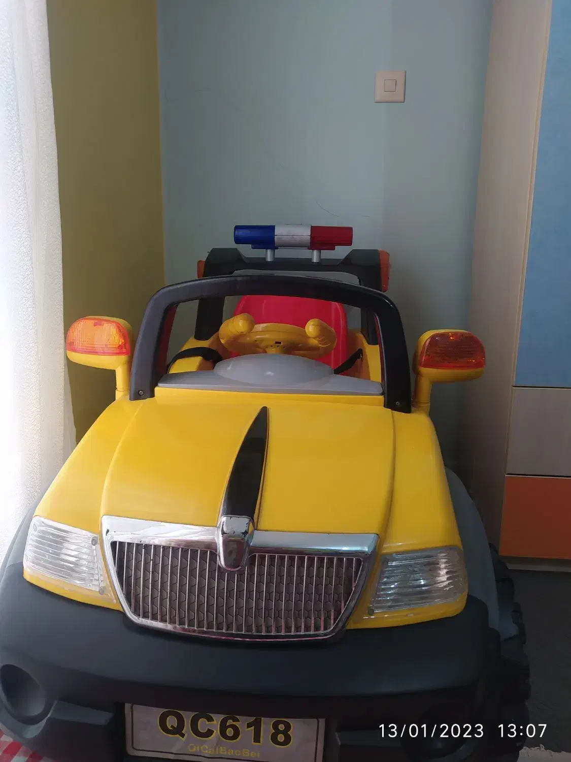 ماشین شارژی کودک|اسباببازی بچه|تهران, شهرک زینبیه|دیوار