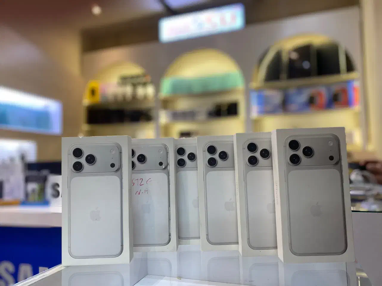 اپل ایفون هفده فرو Iphone 17pro 256 zaa|موبایل|مشهد, بهشت|دیوار