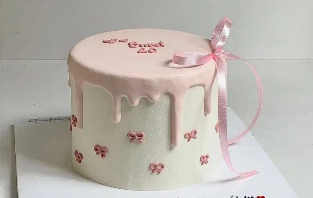 فروشنده خانم شیرنی سرا|استخدام خدمات فروشگاه و رستوران|زرند, |دیوار