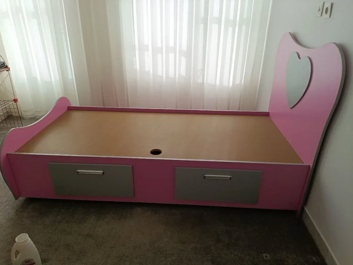 تخت|تخت و سرویس خواب|شهرضا, |دیوار