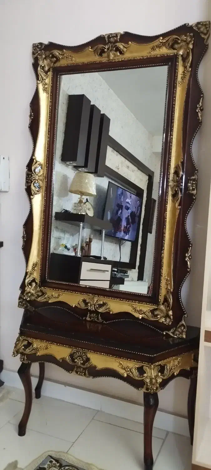 آینه و میز|بوفه، ویترین، کنسول|محمدیه-قزوین, |دیوار