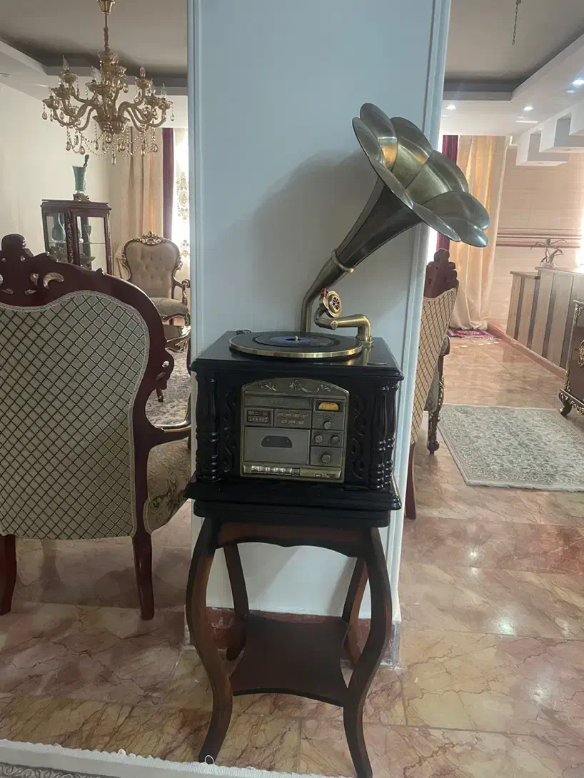 گرامافون|صوتی و تصویری|کرج, باغستان|دیوار