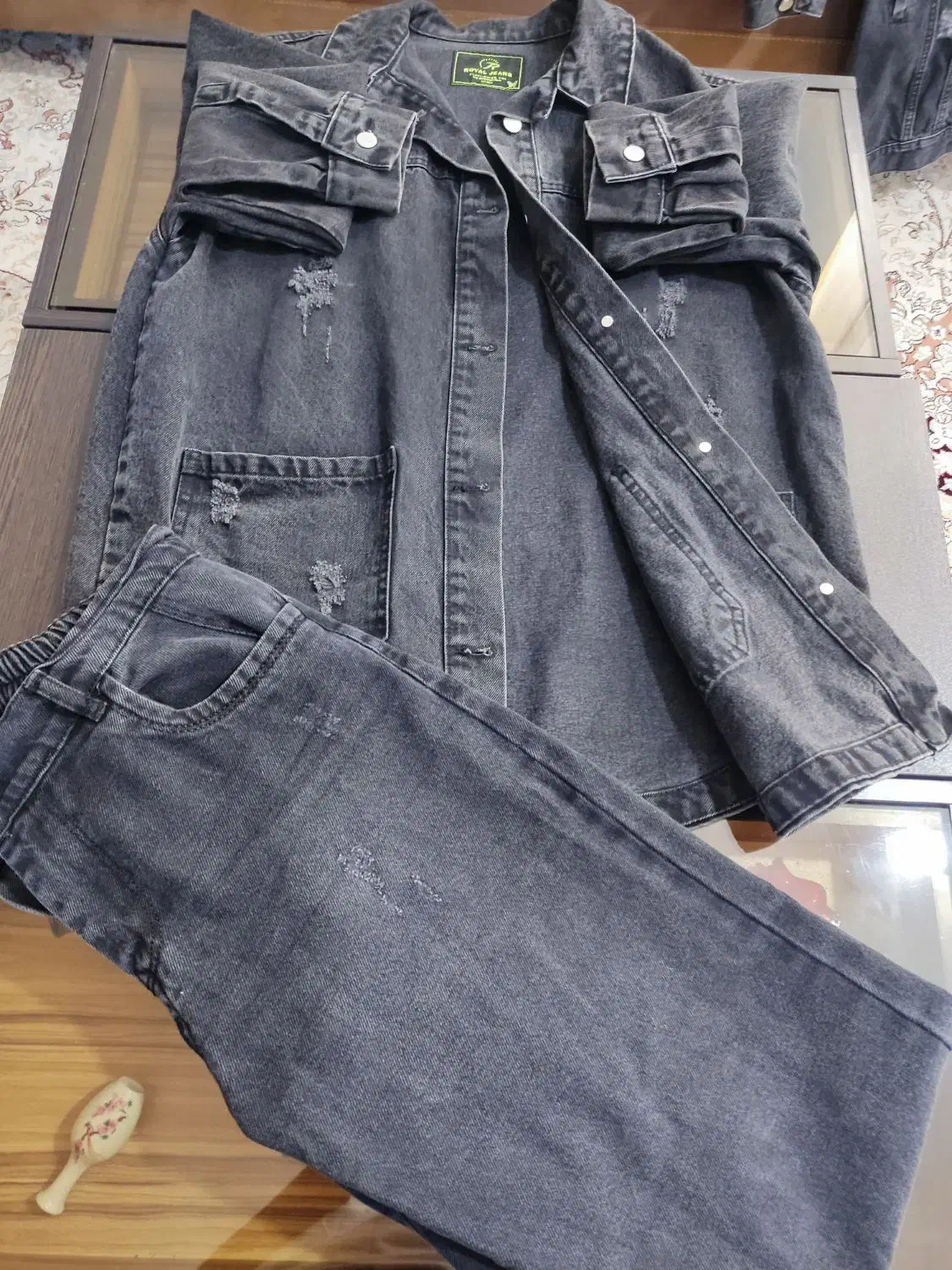 کت و شلوار جین|لباس|الیگودرز, |دیوار