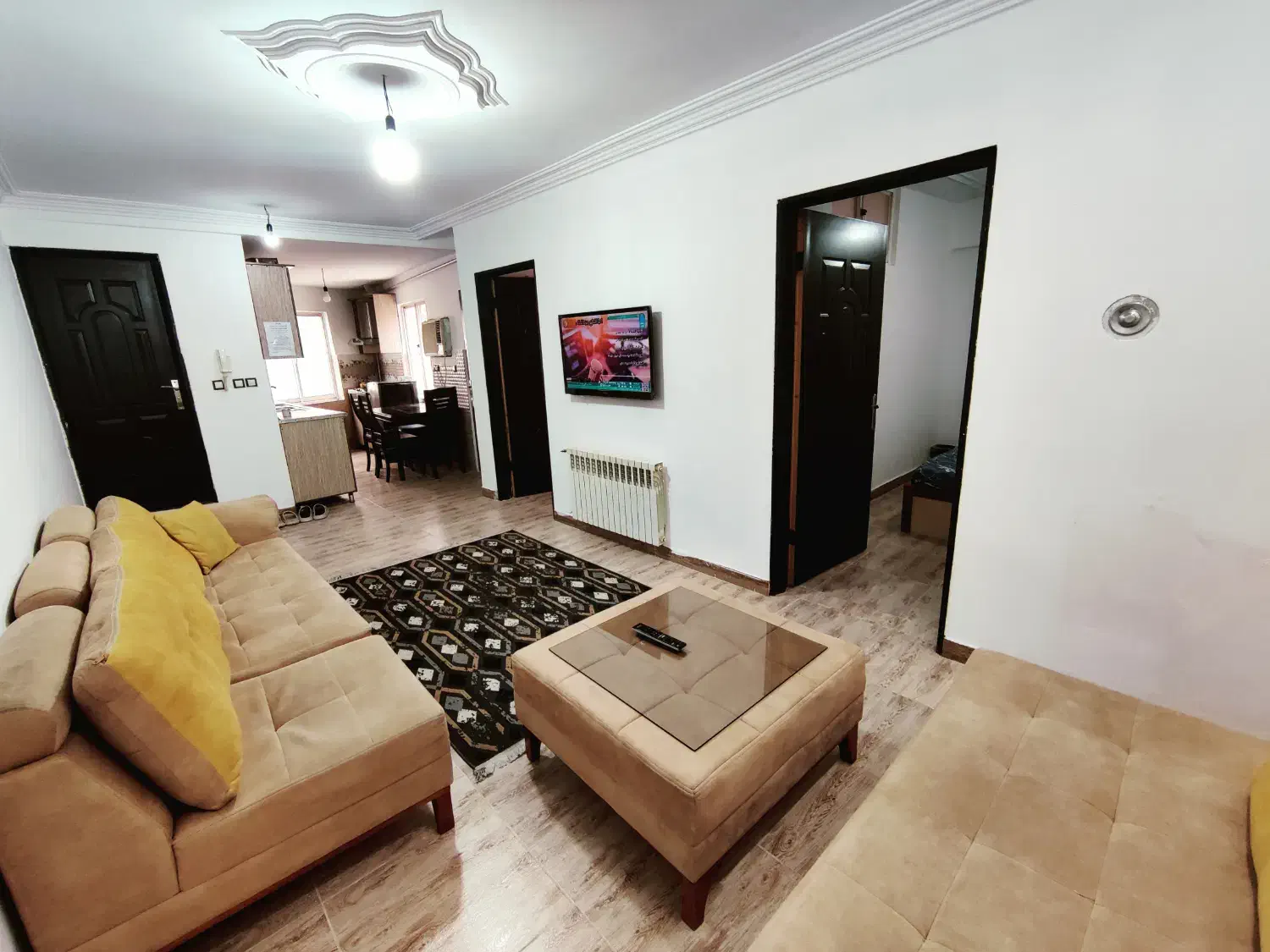 ویلا دربست ۲ خواب - پارکینگ اختصاصی معلم(مرکز شهر)|اجارهٔ کوتاهمدت آپارتمان و سوئیت|رشت, جهاد|دیوار