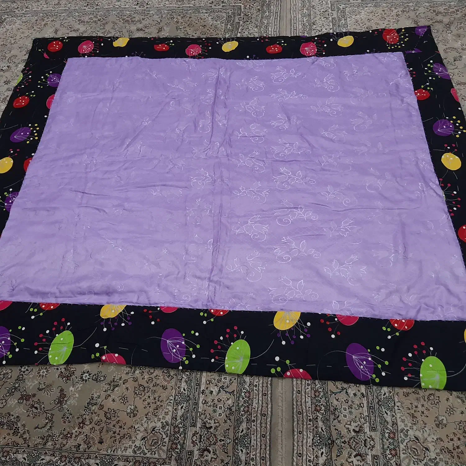 لحاف پشمی با ملحفه نو|رختخواب، بالش، پتو|لاهیجان, کوی زمانی|دیوار