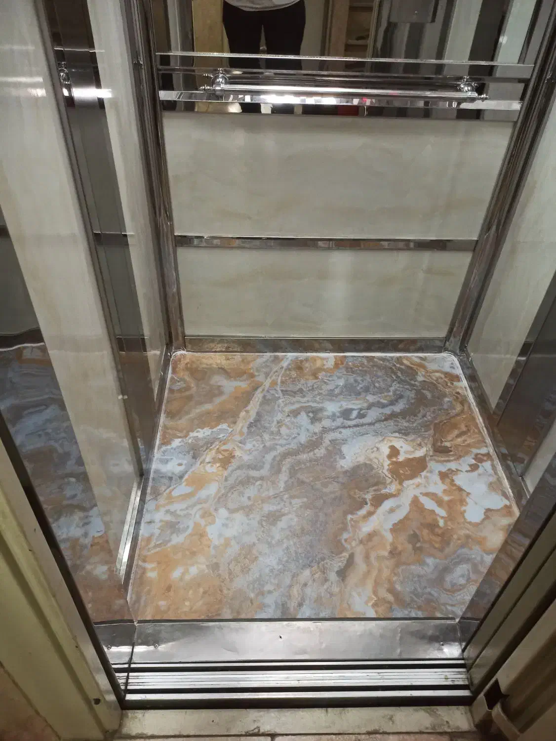 کفپوش یتیکه کف اسانسور pvcپرتردد|مصالح و تجهیزات ساختمان|کرج, حصارک بالا|دیوار