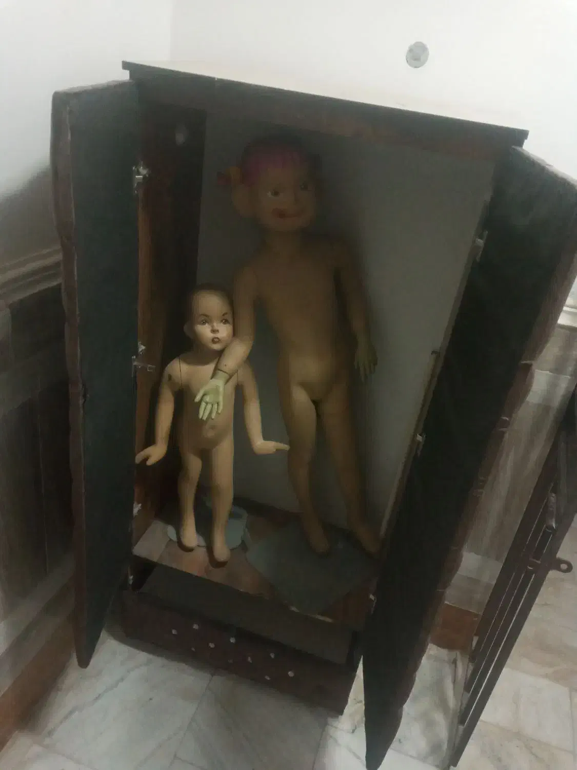 کمد لباس دو در  دو کشو  دوتا مانکن|جاکفشی، کمد، دراور|چابهار, |دیوار