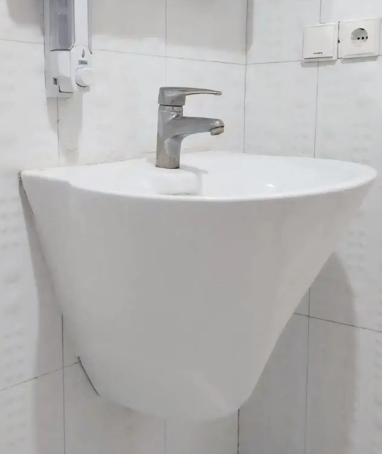 روشویی سرخپوستی مدرن دیواری مروارید|لوازم سرویس بهداشتی|اهواز, فاز ۲ پادادشهر|دیوار