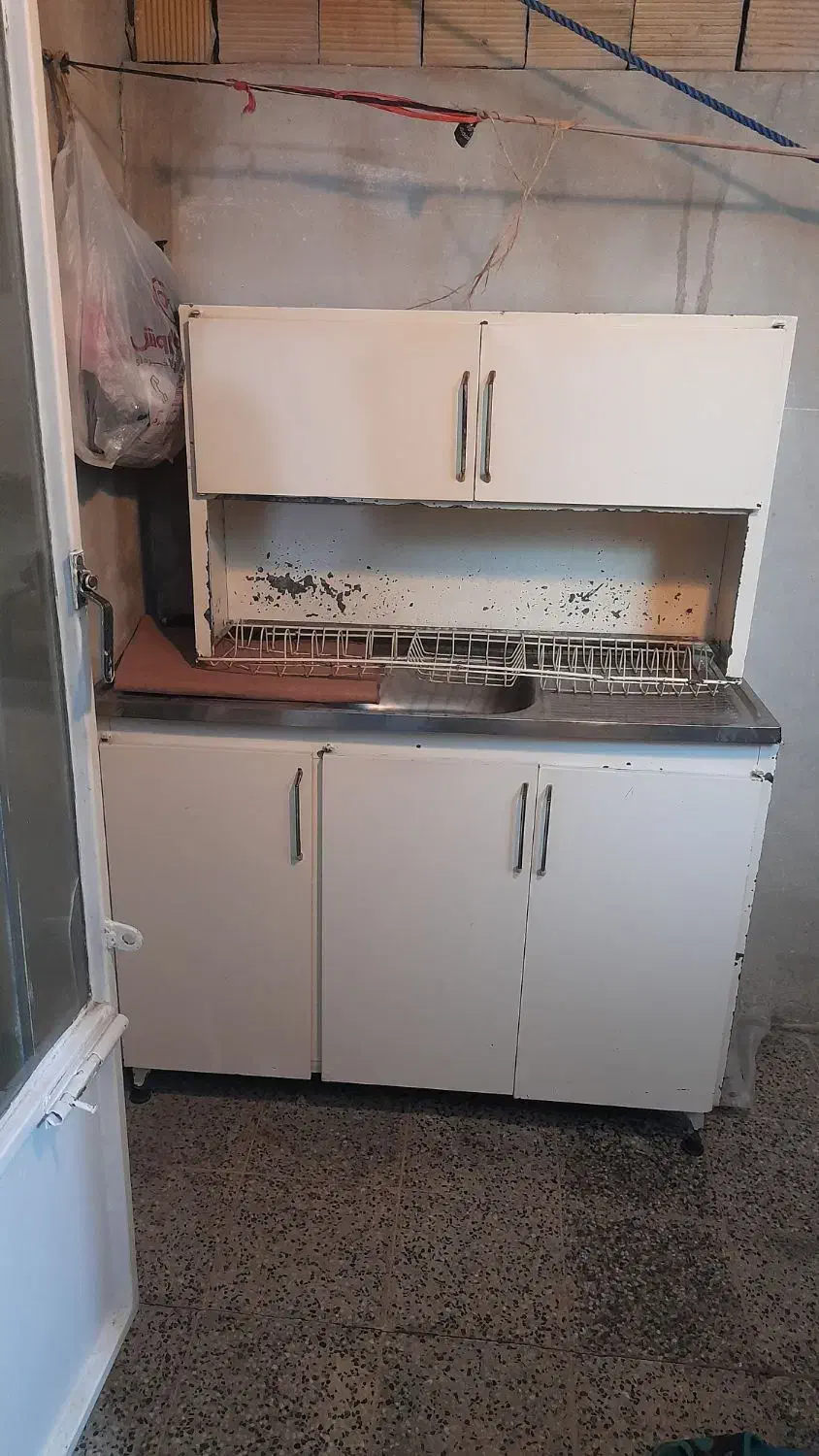 نظم دهنده وآب چکان|آب‌چکان و نظم‌دهنده ظروف|کرمانشاه, |دیوار