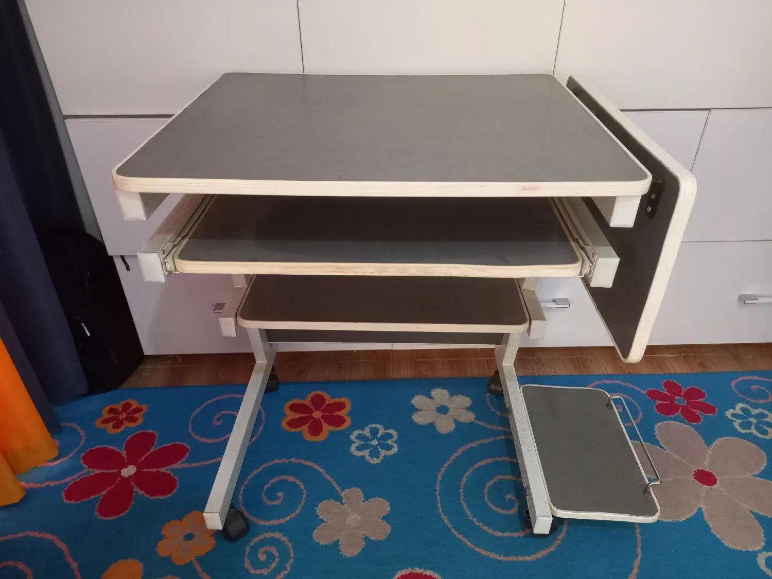 میز لپتاپ و pc کم جا|میز تحریر و کامپیوتر|تهران, حکیمیه|دیوار