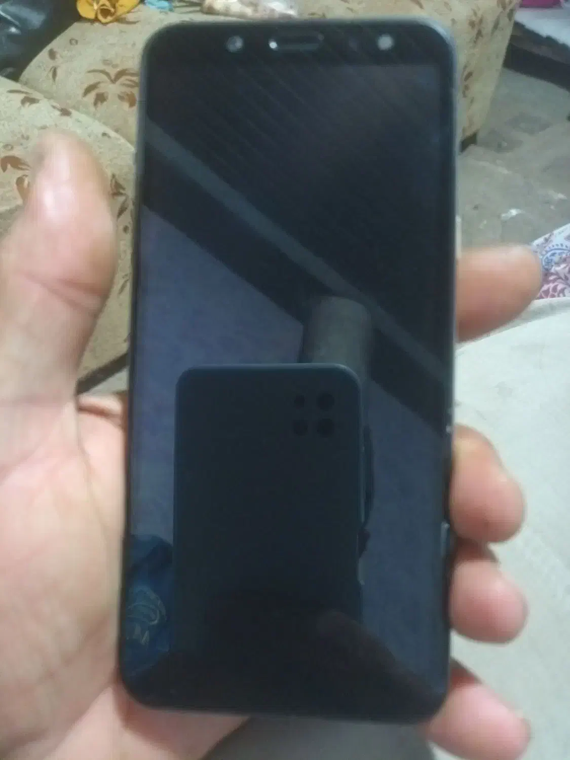 یکدستگاه گوشی سامسونگ A6 با حافظه ۳۲ با جعبه|موبایل|بندر انزلی, شالیور|دیوار