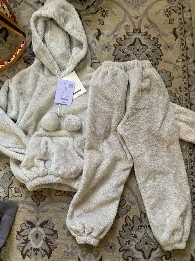 کلی لباس بچه گانه ۷-۸ سال و ۴-۵ سال|کفش و لباس بچه|شیراز, شیمی گیاه|دیوار