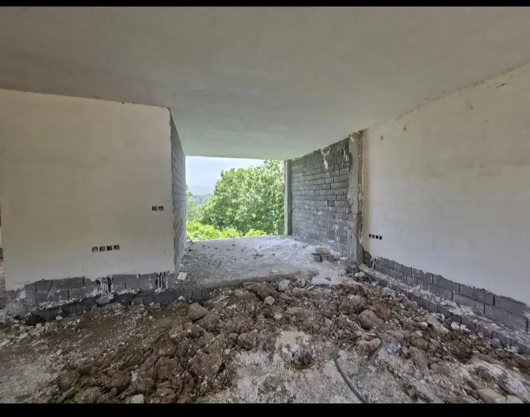 ویلا نیمه ساخت دارای امتیاز آب برق|فروش خانه و ویلا|اطاقور, |دیوار