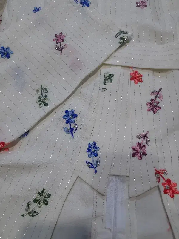 دوخت لباس بندری|لباس|بندرعباس, |دیوار