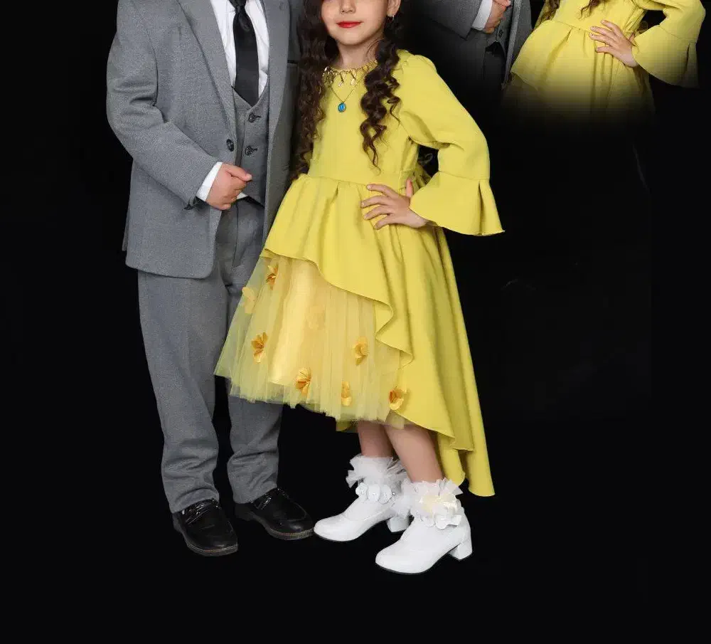 پیراهن و کت و شلوار|لباس|بومهن, |دیوار