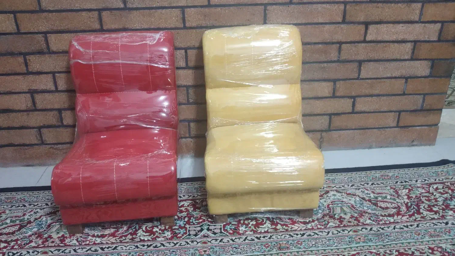 انواع.پاف ونیمکت.مبل کودک.میز خاطره|مبلمان خانگی و میز عسلی|کرمان, |دیوار