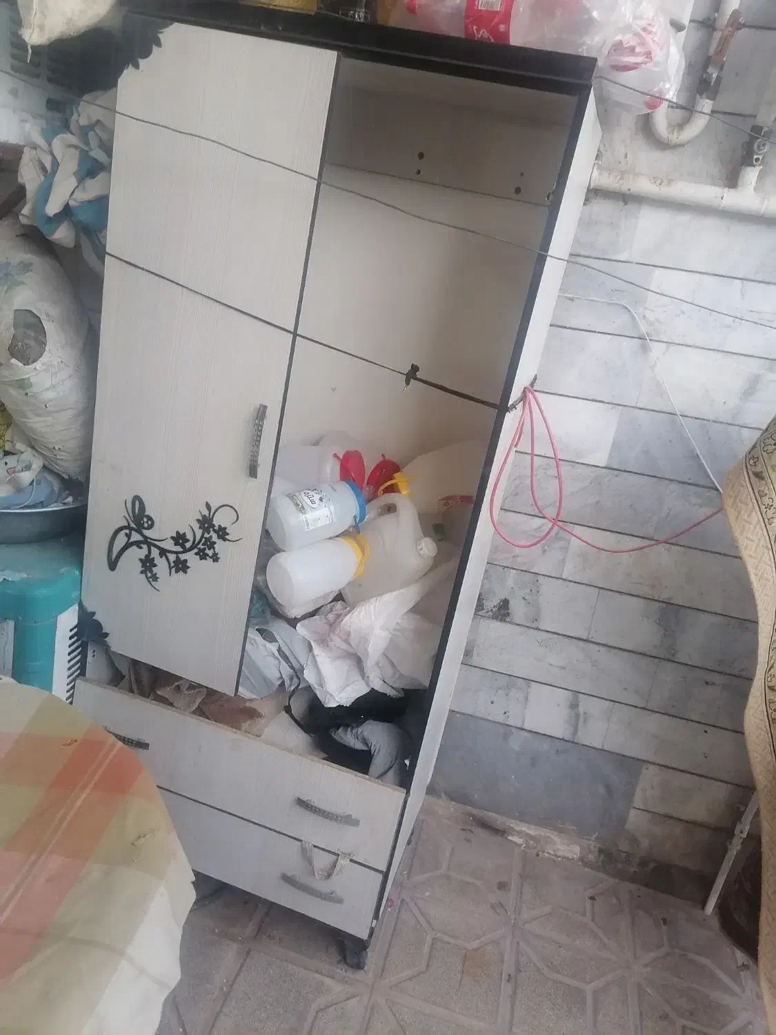 کمد لباس|جاکفشی، کمد، دراور|بیرجند, |دیوار