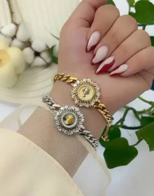 سرویس نقره مشابه طلا مدال نقره مشابه طلا ساعت نقره|جواهرات|تبریز, |دیوار