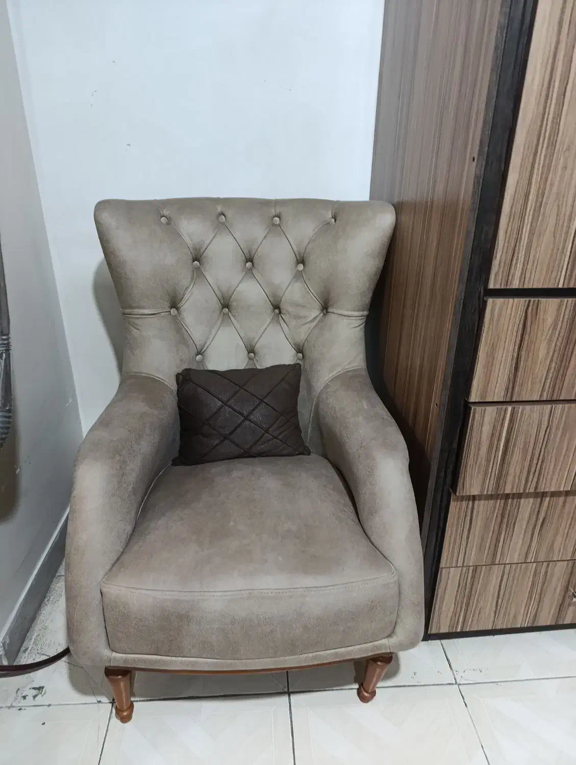 به علت جابه جایی|مبلمان خانگی و میز عسلی|تهران, کیانشهر|دیوار