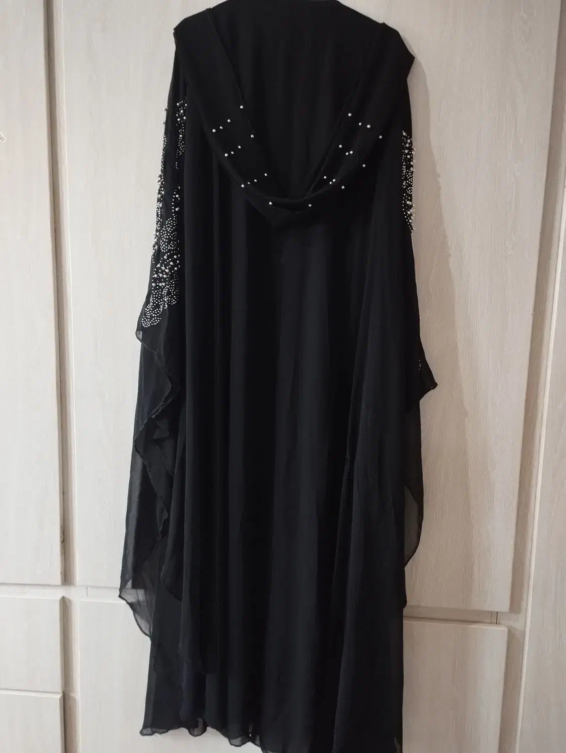 عبا|لباس|خان ببین, |دیوار