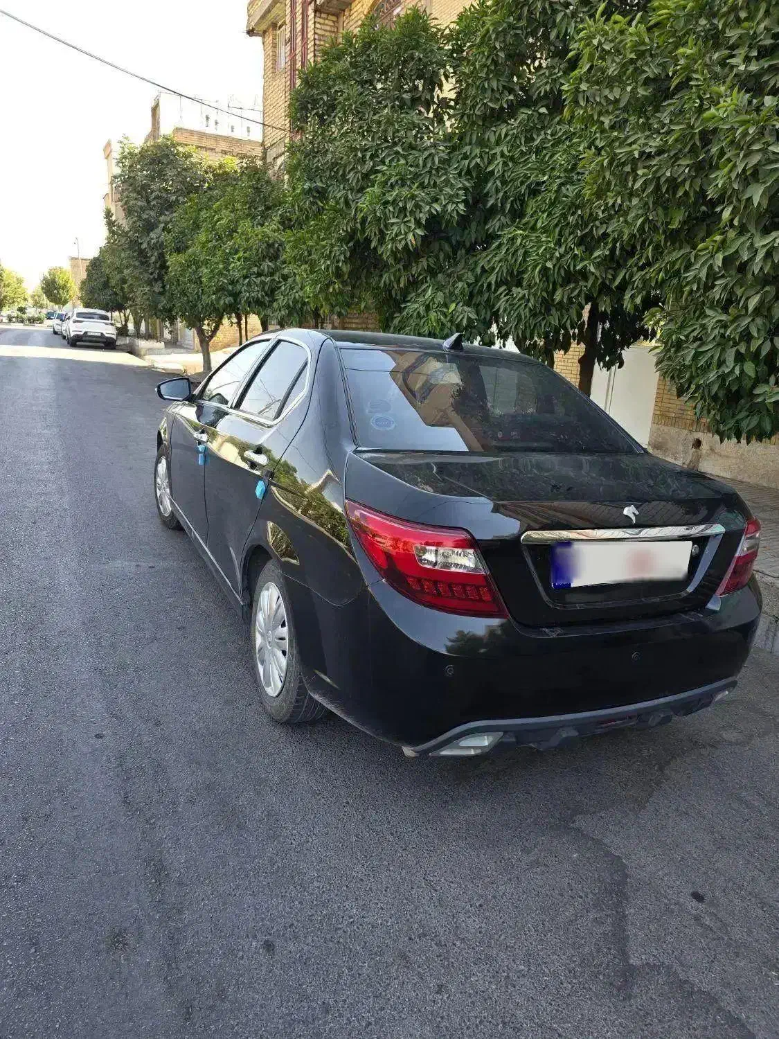 دنا پلاس 5 دنده بهمن 1402|خودرو سواری و وانت|شیراز, فضل‌آباد|دیوار