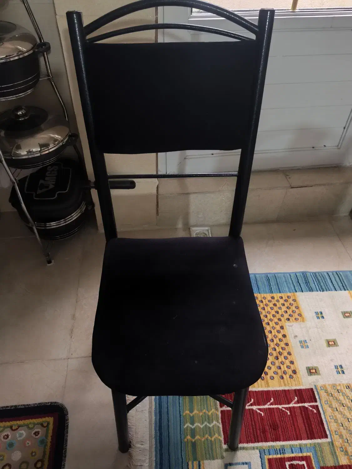 صندلی|میز و صندلی غذاخوری|رشت, معلولین|دیوار