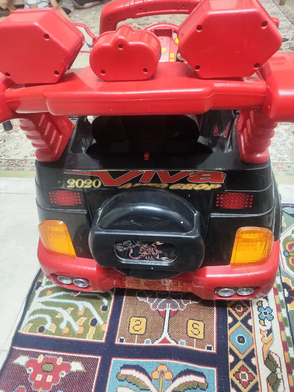 ماشین شارژی دوموتوره|اسباببازی بچه|مشهد, توس (بلوار توس)|دیوار