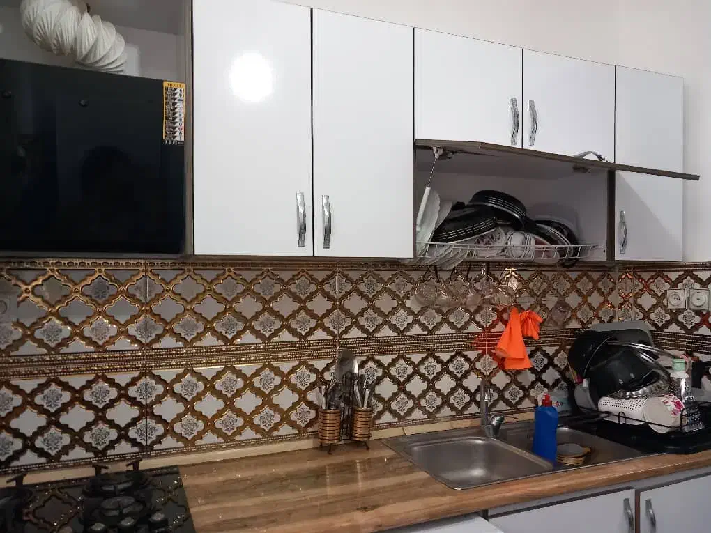 خانه اجاره ای جماران تخلیه فوری یه خواب تمیز|اجارهٔ خانه و ویلا|رشت, جماران|دیوار