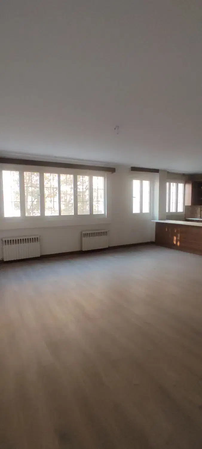 ۱۳۰متر‌‌ تک واحدی/آکواریوم نور شهرک غرب (فلامک)