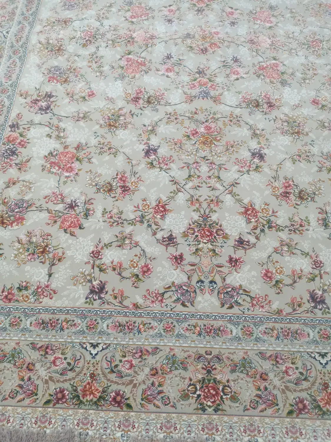 فرش ۹متری ۱۲۰۰شانه|فرش|دره شهر, |دیوار