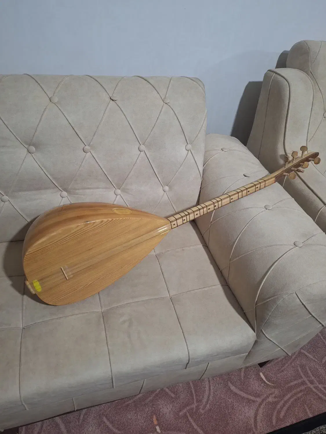 ساز ترکیه|سازهای سنتی|ارومیه, |دیوار