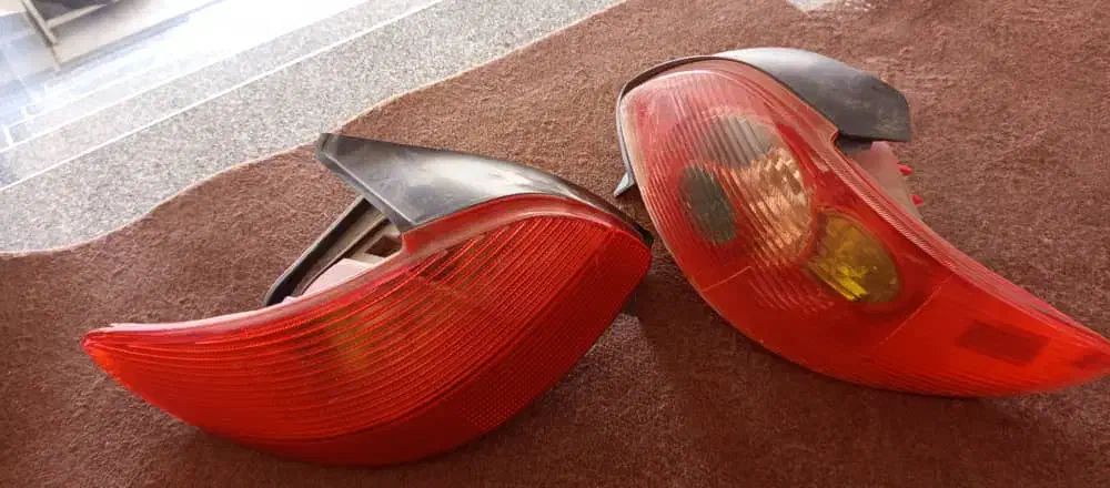 چراغ جلو و عقب وسوپر پشت (206)|قطعات یدکی و لوازم جانبی|بازرگان, |دیوار