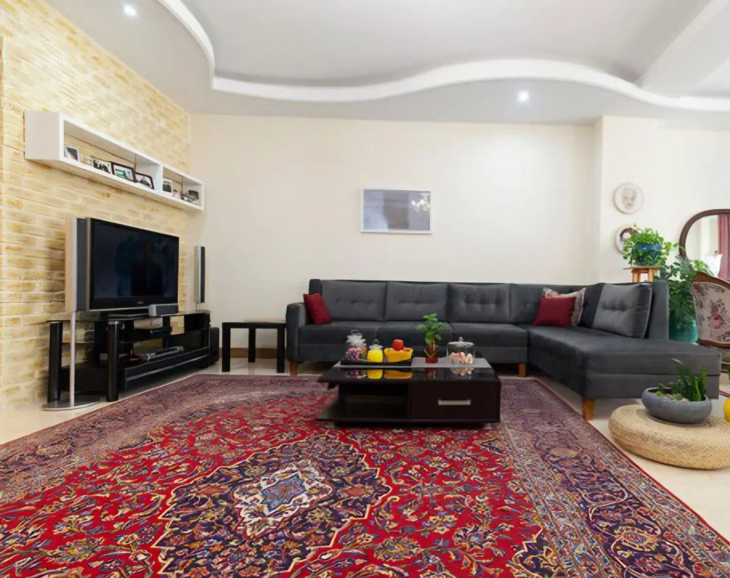 آپارتمان مبله در مرکز شهر|اجارهٔ کوتاهمدت آپارتمان و سوئیت|اردبیل, |دیوار