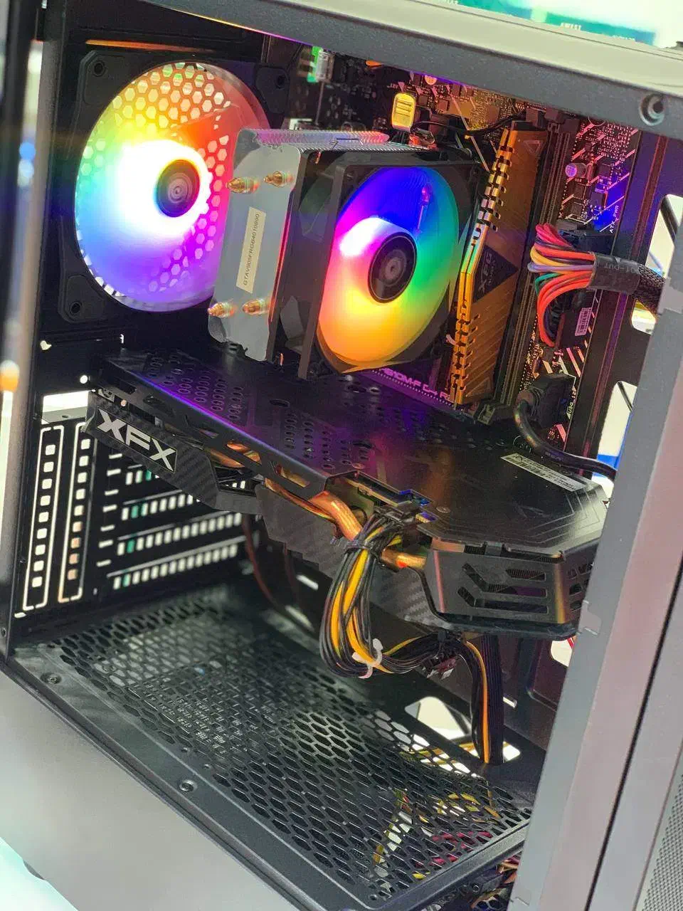 کیس گیمنیگ|رایانه رومیزی|بجنورد, |دیوار