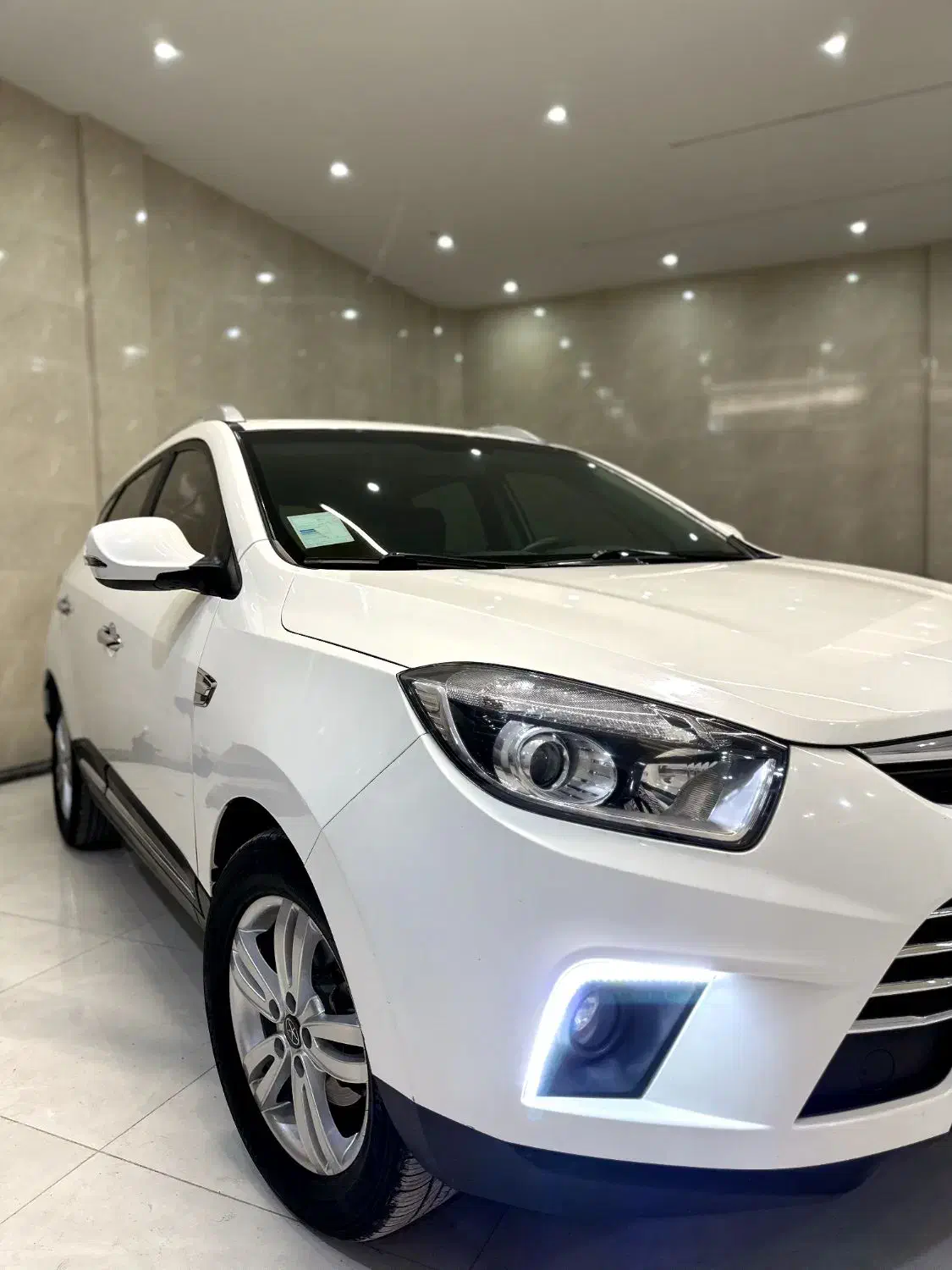 جک s5 مدل ۹۵ در حد رنگ فابریک|خودرو سواری و وانت|شیراز, پشم شیشه|دیوار