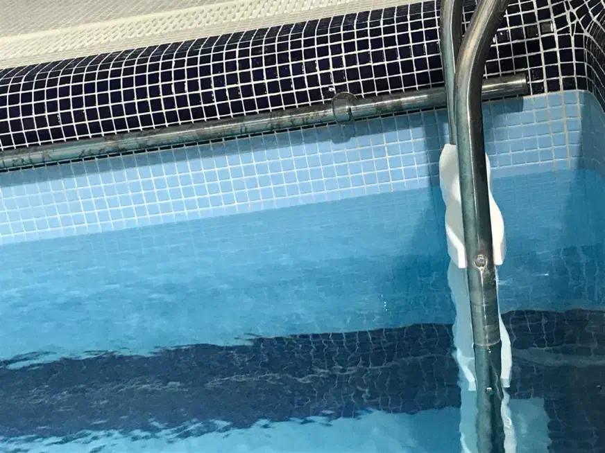 استخدام نیروی خدماتی برای استخر|استخدام سرایداری و نظافت|تهران, سهروردی|دیوار