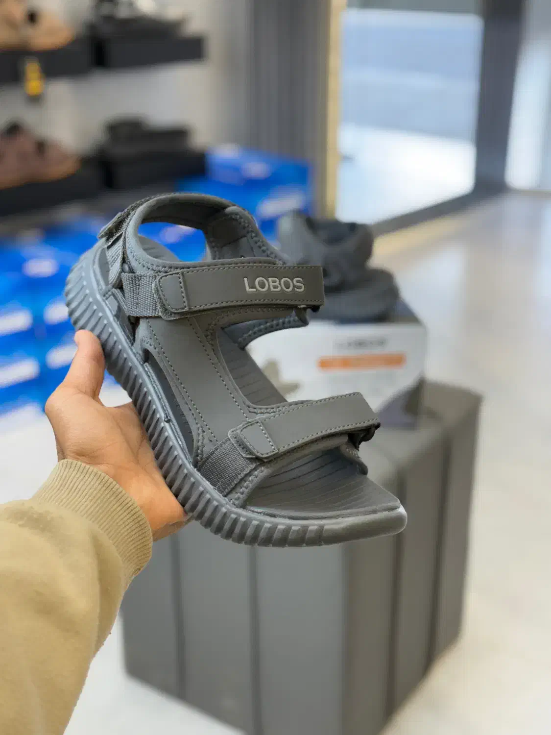 صندل وارداتی لوبوس تخفیف ویژه|کیف، کفش، کمربند|بندرلنگه, |دیوار