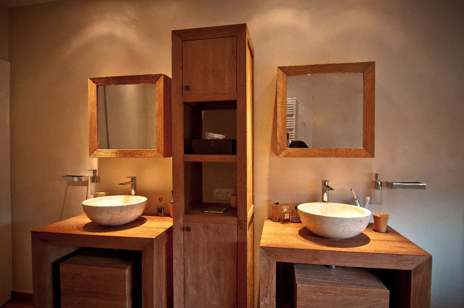 بازسازی فوری و اصولی با طراحی رایگان|خدمات پیشه و مهارت|اصفهان, شاهزید|دیوار