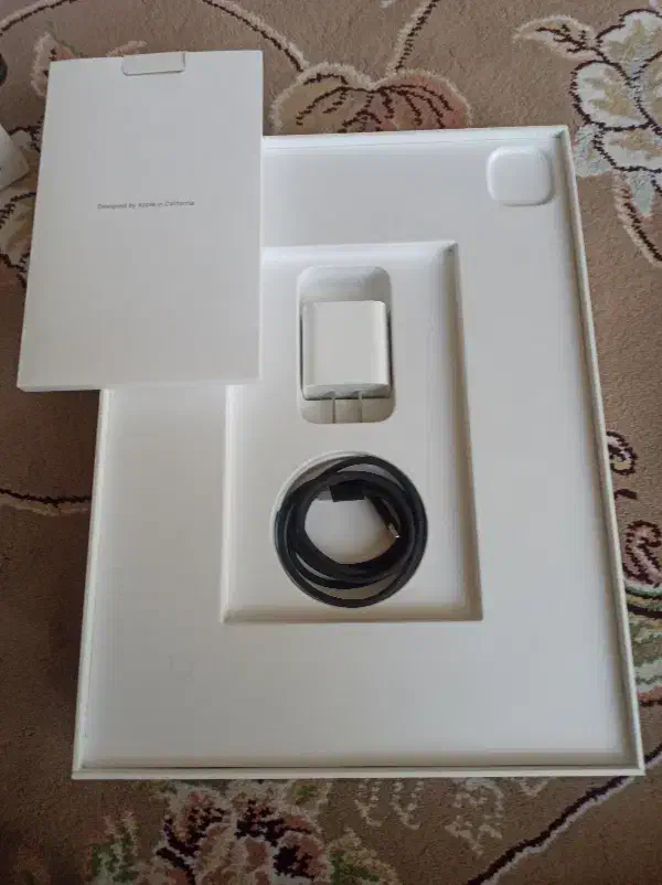 آیپد پرو m4 2024|تبلت|مشهد, میعاد (شهرک غرب)|دیوار