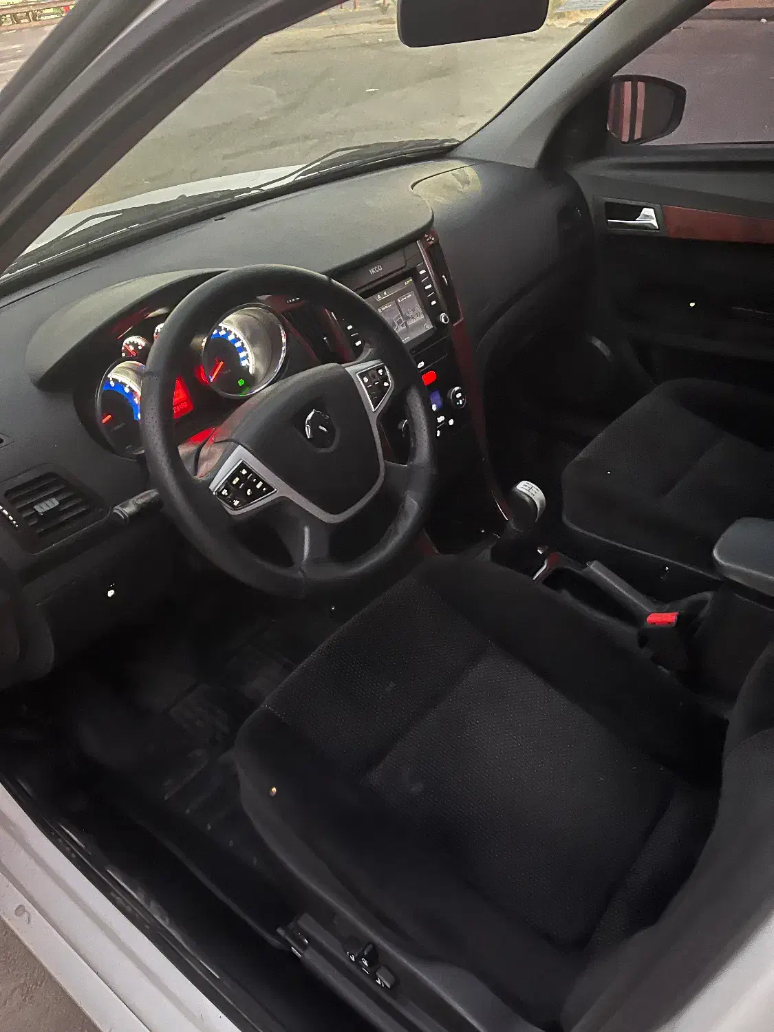 دنا پلاس ۱۴۰۲|خودرو سواری و وانت|اصفهان, الهیه|دیوار