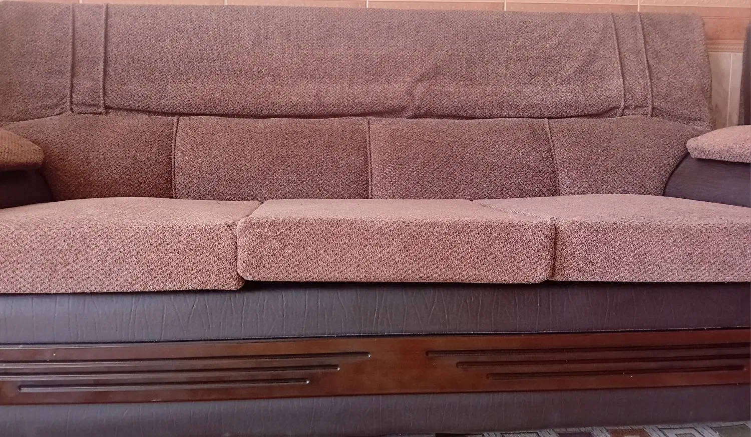 مبل وعسلی|مبلمان خانگی و میز عسلی|شاهین‌شهر, فیض|دیوار