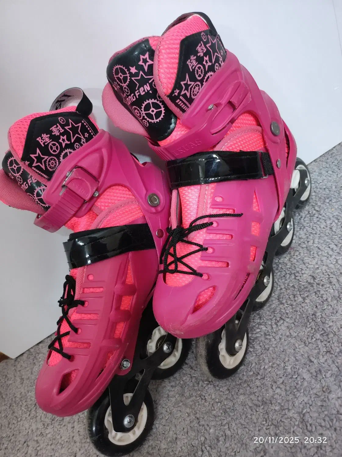 اسکیت دخترانه سایز ۳۴تا۳۷|دوچرخه، اسکیت، اسکوتر|پرند, فاز ۶|دیوار