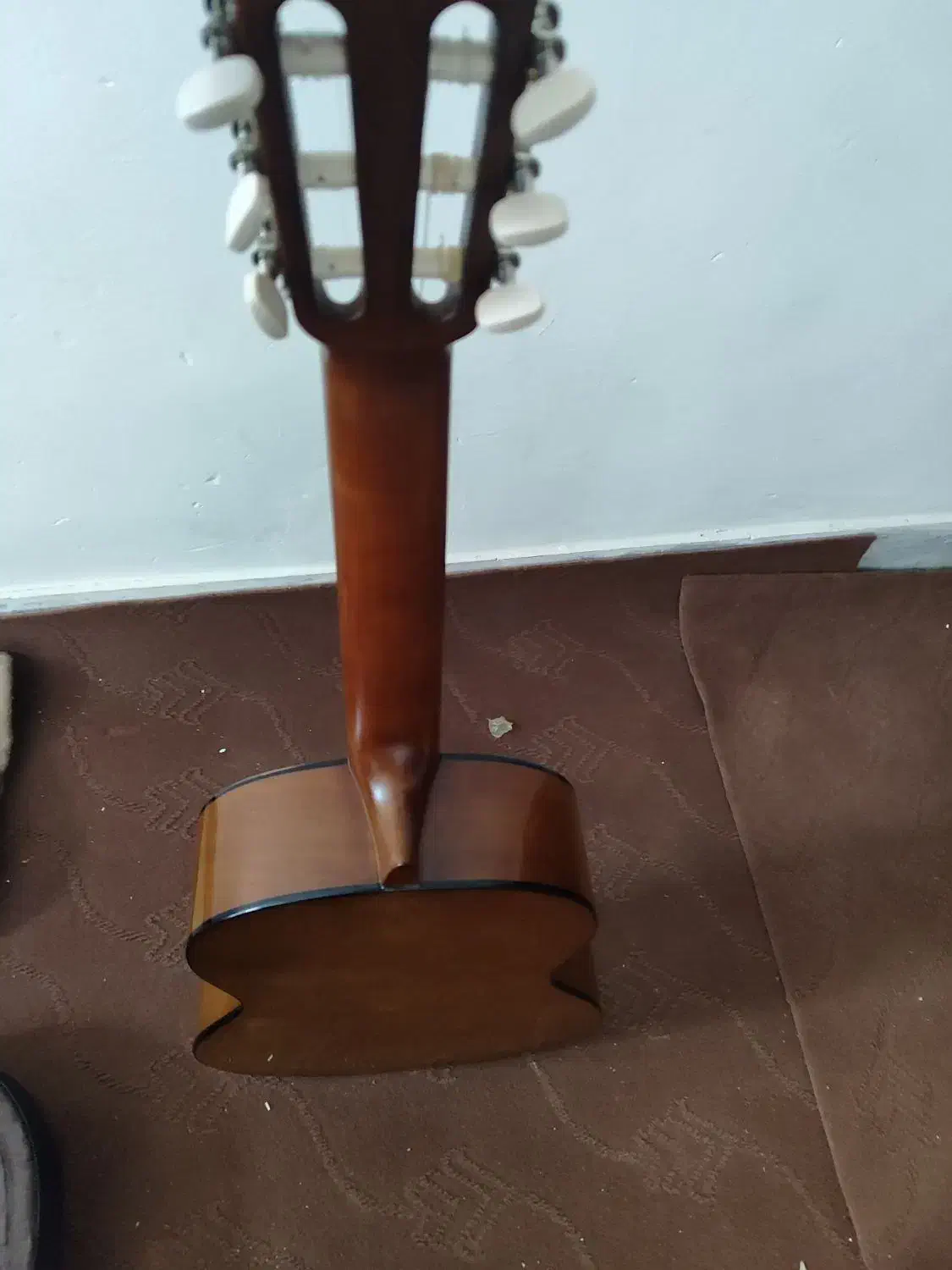 گیتار یاماها c40 نو با وسایل همراه|گیتار، بیس، امپلیفایر|بیرجند, |دیوار