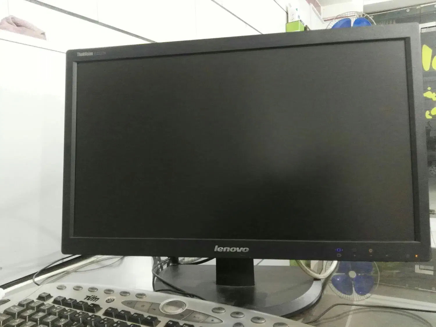 مانیتور 22 اینچ فول اچ دی|قطعات و لوازم جانبی رایانه|فردیس, شهرک ۱۱۰|دیوار